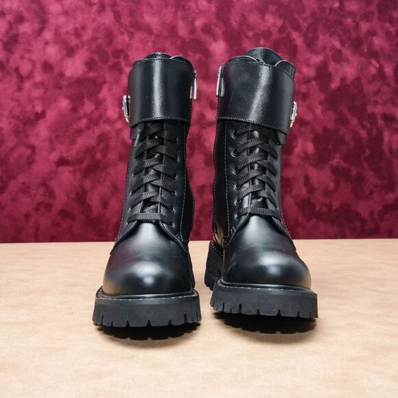 La Canadienne Women Cody Lace-up Black Leather Combat Studded Boots sz 5 - Picture 3 of 8